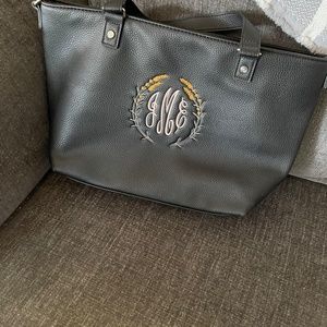 Thirty One Monogramed purse (Initials JEM)